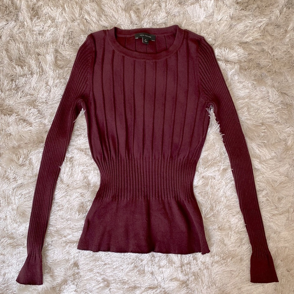 Ann Taylor long sleeved sweater
